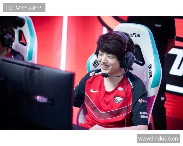 英雄联盟战术解析：深入探讨JDG战队的进攻策略与执行细节